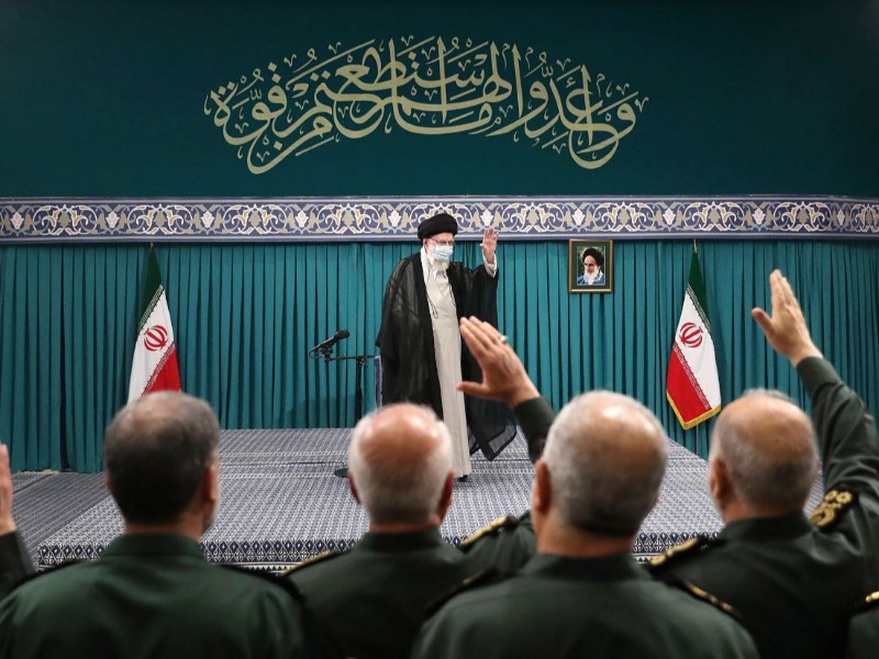 مقام معظم رهبری: سپاه بزرگترین سازمان ضدتروریستی در همۀ دنیاست مقام معظم رهبری: سپاه بزرگترین سازمان ضدتروریستی در همۀ دنیاست