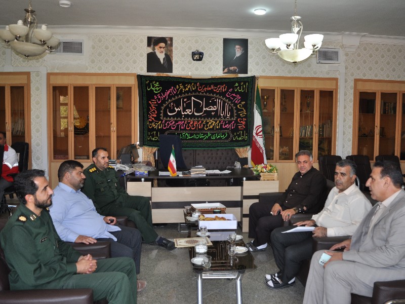 دیدار فرمانده سپاه  اسلام‌آبادغرب با فرماندار شهرستان +عکس