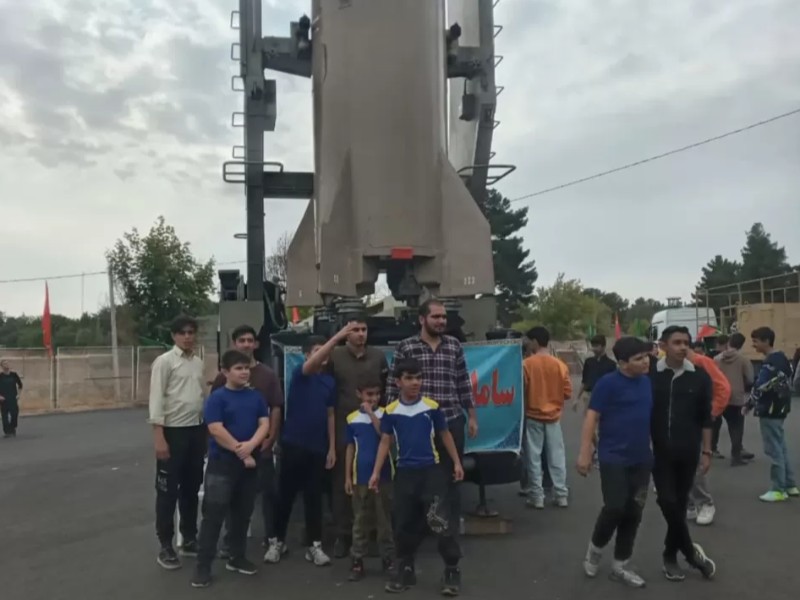 استقبال با شکوه از نمایشگاه توانمندیهای سپاه کرمانشاه استقبال با شکوه از نمایشگاه توانمندیهای سپاه کرمانشاه