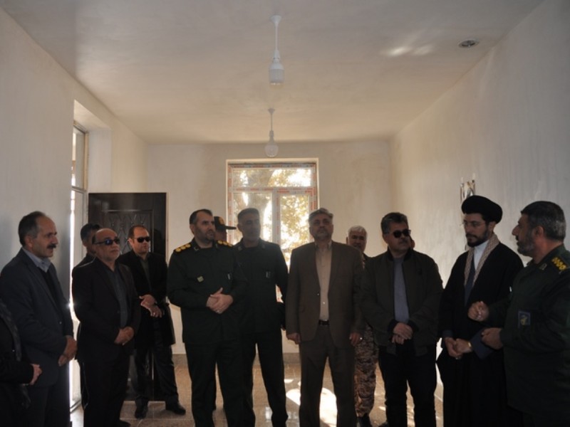 تحویل 3 واحد مسکونی به مددجویان کمیتهامداد اسلامآبادغرب تحویل 3 واحد مسکونی به مددجویان کمیتهامداد اسلامآبادغرب