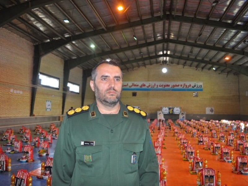 توزیع 800 کیسه برنج در بین نیازمندان توسط سازندگی سپاه اسلامآبادغرب توزیع 800 کیسه برنج در بین نیازمندان توسط سازندگی سپاه اسلامآبادغرب