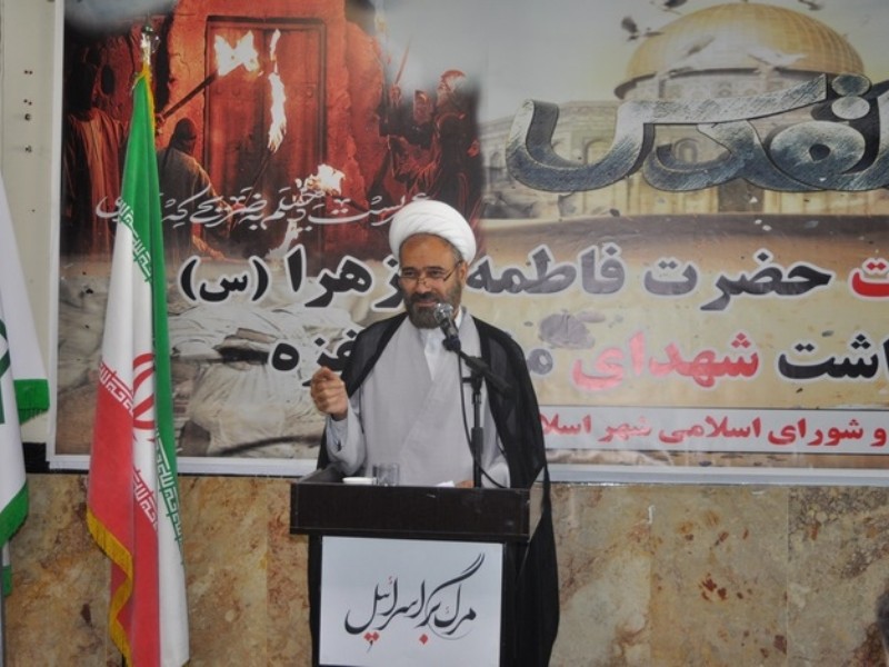 ولایتمداری حضرت زهرا(س) الگوی همه شیعیان است ولایتمداری حضرت زهرا(س) الگوی همه شیعیان است