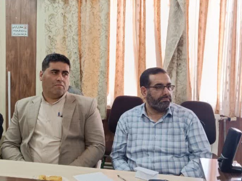 امروز مطبوعات عرصه جنگ است امروز مطبوعات عرصه جنگ است