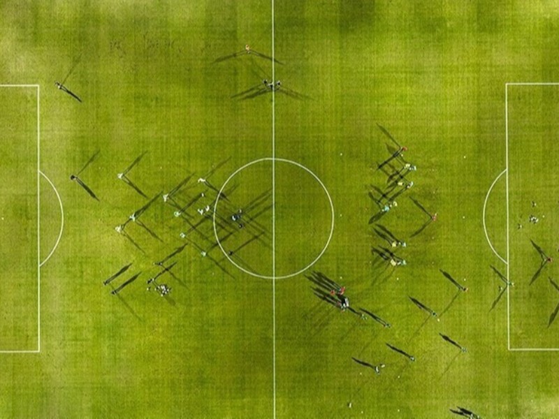 برق گرفتگی دو کارگر ورزشگاه وسط کنفرانس نکونام!/ آمبولانس مصدومان را به بیمارستان نبرد برق گرفتگی دو کارگر ورزشگاه وسط کنفرانس نکونام!/ آمبولانس مصدومان را به بیمارستان نبرد