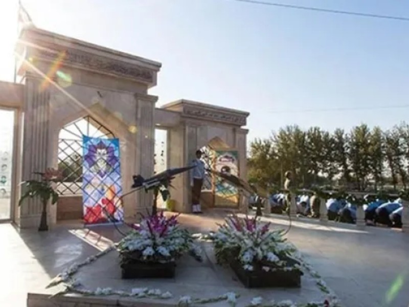 گمنامی که نامدار شد گمنامی که نامدار شد