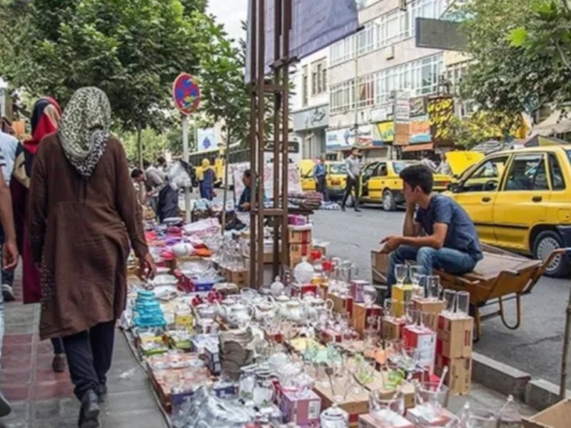 نارضایتی شهروندان اسلام‌آبادی از بساط پهن دستفروشان