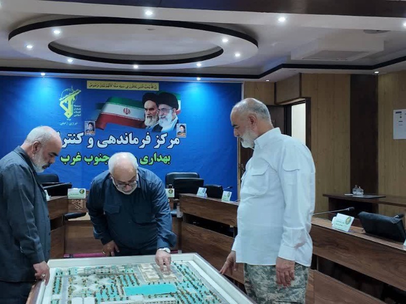 بازدید فرمانده نیروی زمینی سپاه از مرکز بهداری رزمی جنوب در روز پرستار