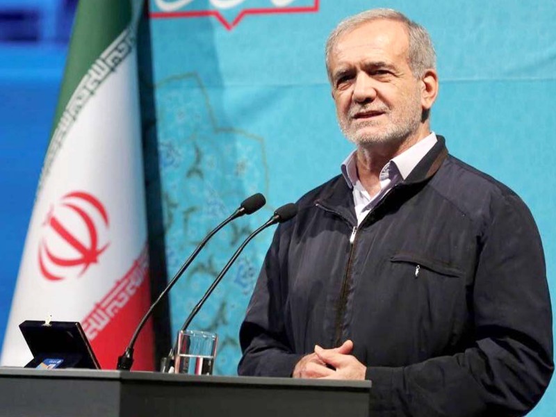 زنان سازندگان جامعه و سازندگان آینده کشور هستند زنان سازندگان جامعه و سازندگان آینده کشور هستند