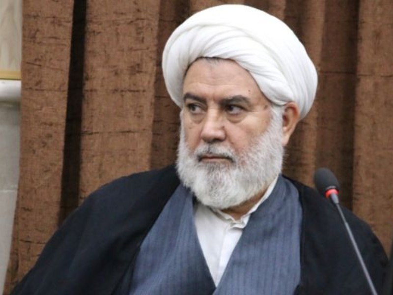 مقام معظم رهبری تاریخ زنده انقلاب هستند مقام معظم رهبری تاریخ زنده انقلاب هستند