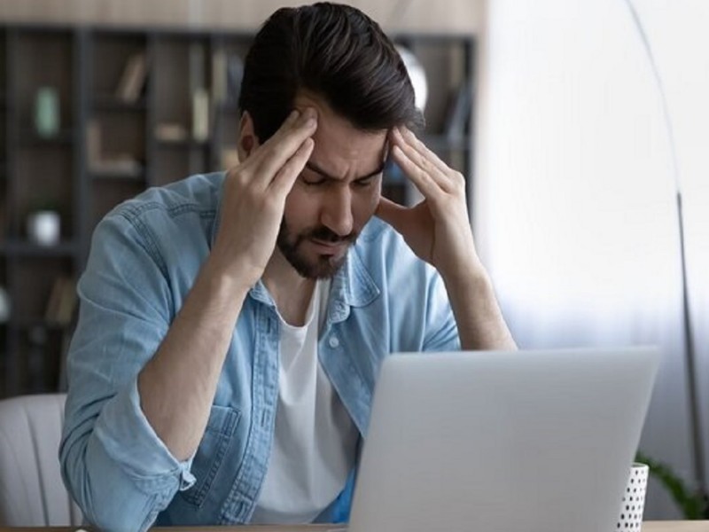 چرا همیشه خسته‌ایم؟/ بررسی علمی دلایل خستگی مزمن در جامعه امروز