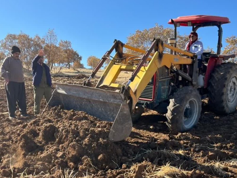 خلع ید یک هکتار از اراضی ملی در اسلامآبادغرب؛ برخورد قاطع با زمینخواری خلع ید یک هکتار از اراضی ملی در اسلامآبادغرب؛ برخورد قاطع با زمینخواری