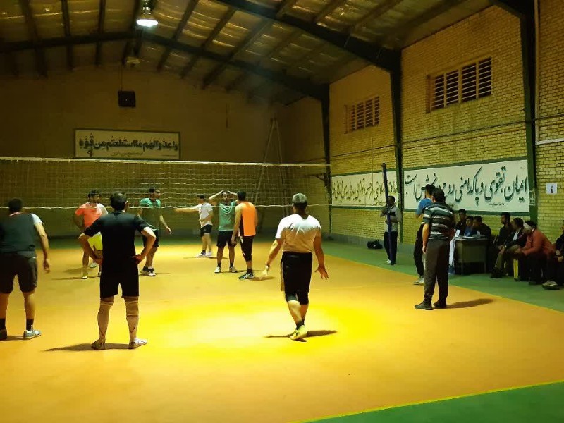 برگزاری مسابقات والیبال جام رمضان یادواره شهید حاج حامد یعقوب‌نژاد در بخش حمیل
